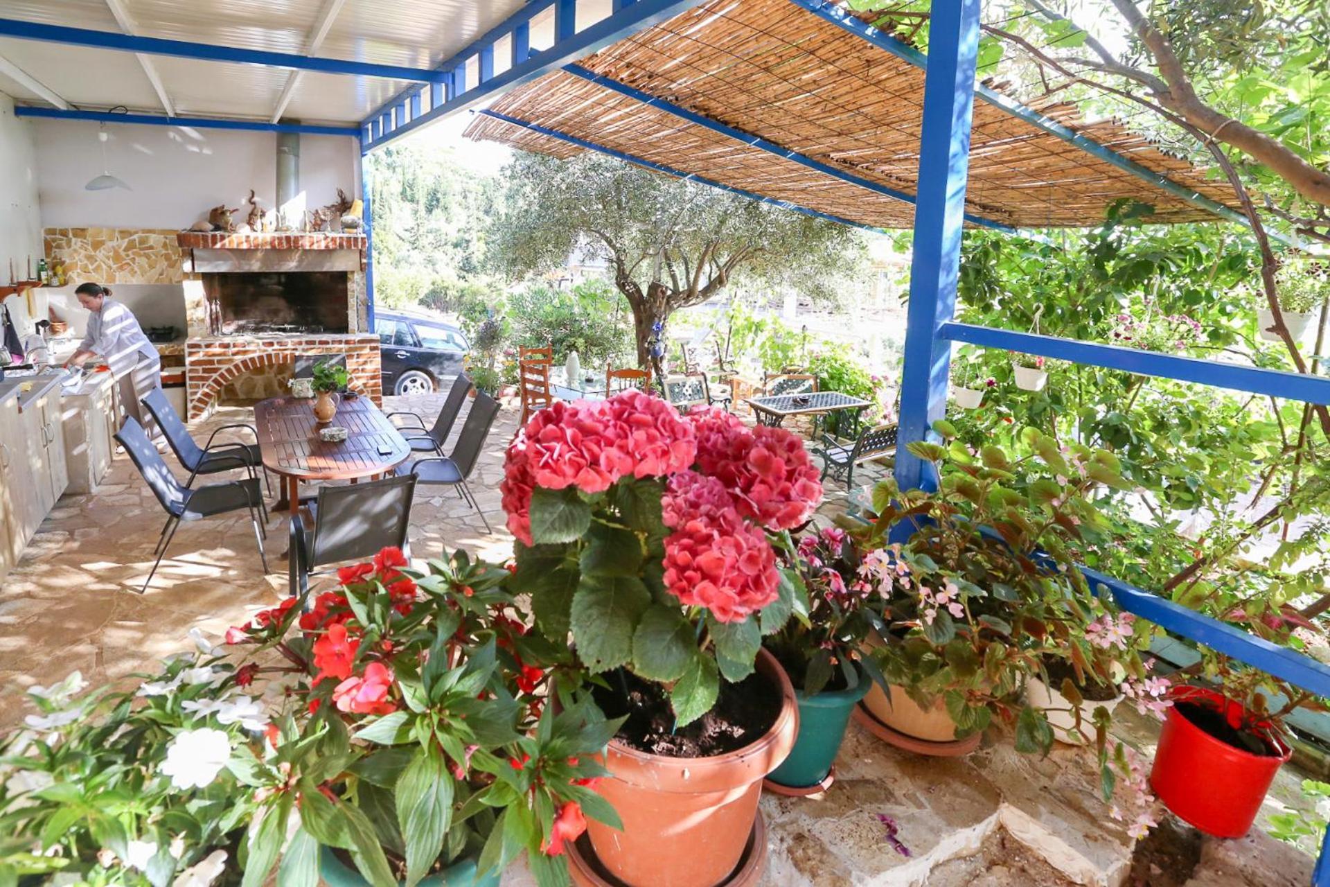 Motel Holiwood Himare Esterno foto